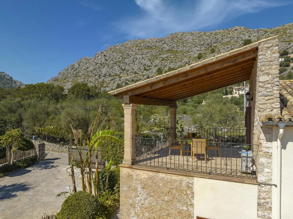Villa Sa Font / Les Cases De La Font Pollença